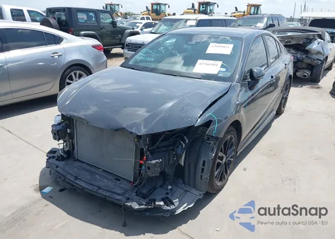 2025 Toyota Camry Se z USA, uszkodzony, nr VIN 4T1DAACK6SU587622